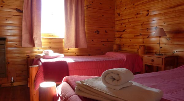 Habitación dos huéspedes